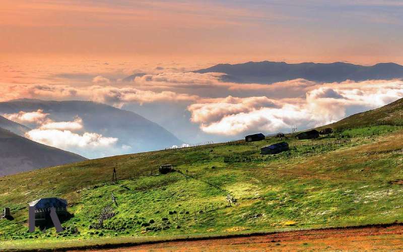 زمستان‌های سرد و تابستان معتدل اردبیل باعث شده که یکی از بهترین شهرها برای سفرهای تابستانی باشد